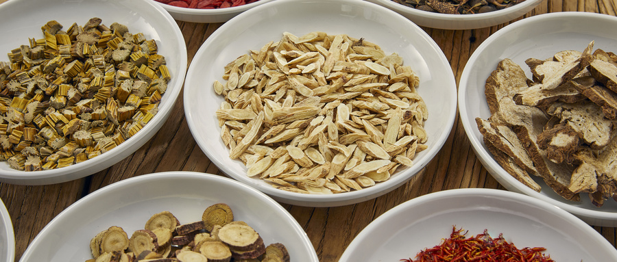 治疗脑肿瘤好的中医院丨脑肿瘤手术有风险吗？术后并发症如何应对？